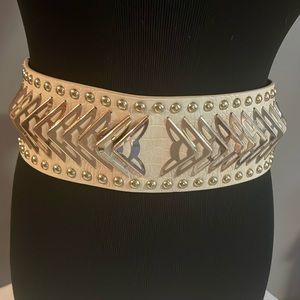 Bebe Cinch Belt NWOT